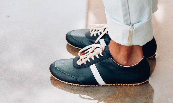 The Waterproof Nylon Lace Sneaker in Black – Shoes 'N' More