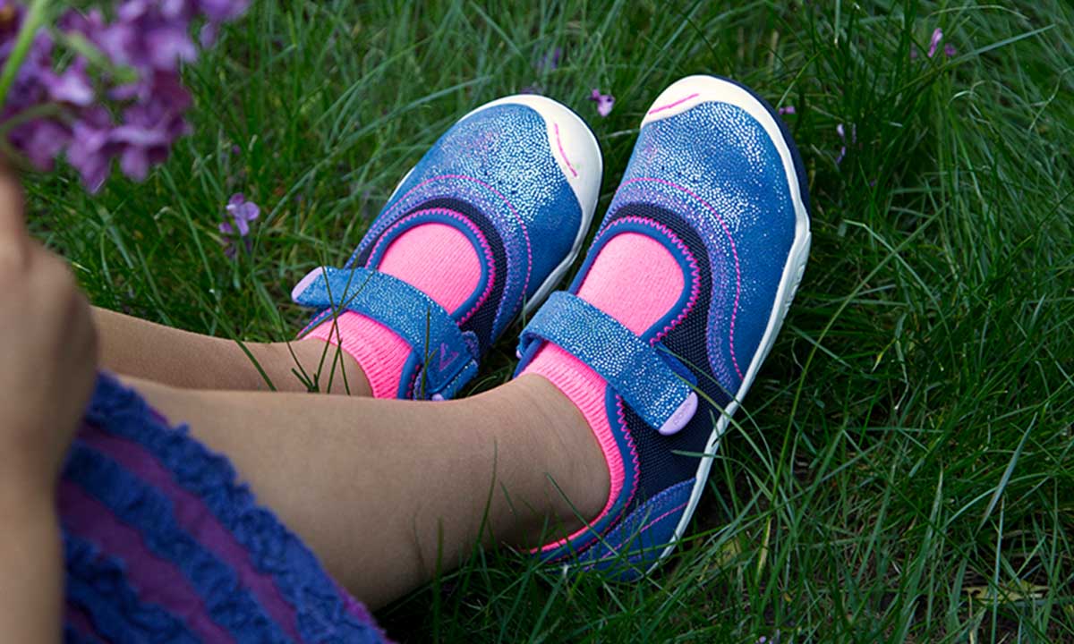 emme - navy