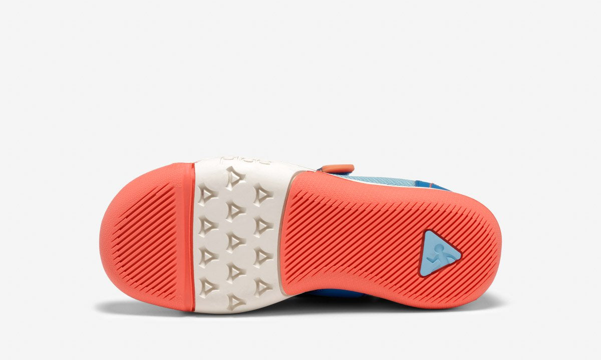 chloe - nucleus blue