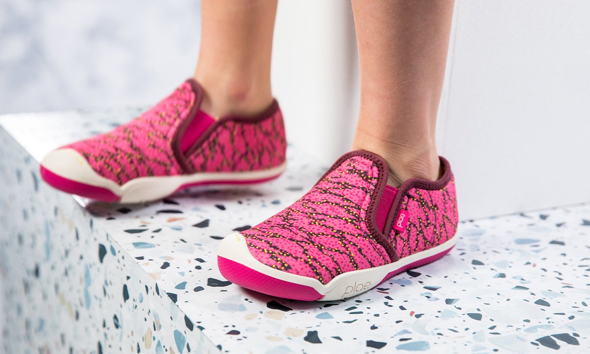 migi - electric fuchsia surge